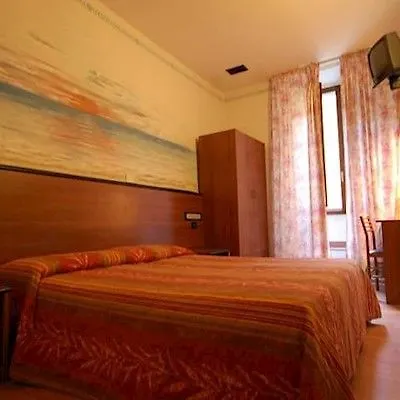 Hotel Leonardo Pisa