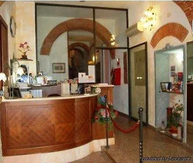 Hotel Leonardo Pise