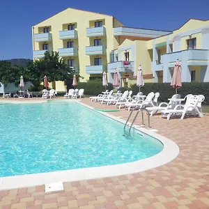 Aparthotel Isola Rossa ***