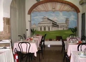 פיזה Hotel Leonardo איטליה