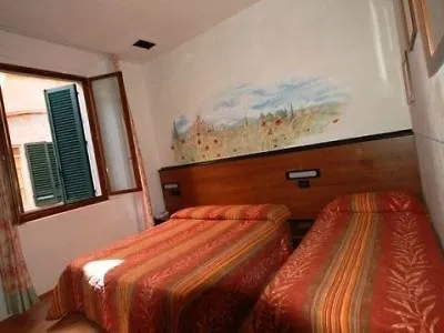 Hotel Leonardo Pisa